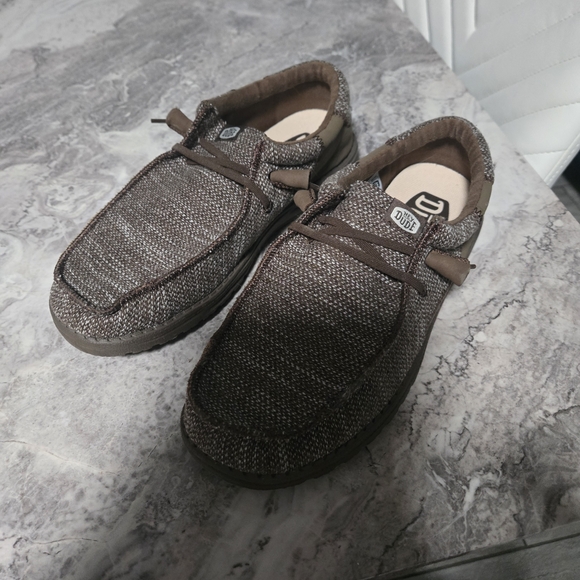 Men's Casual Brown Loafers - Picture 2 of 4